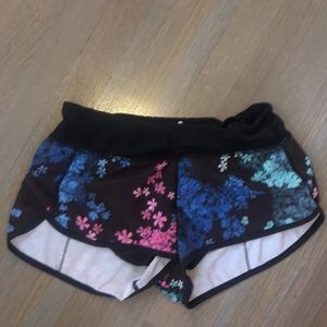 Black Floral Lulu Speed Up Shorts 4